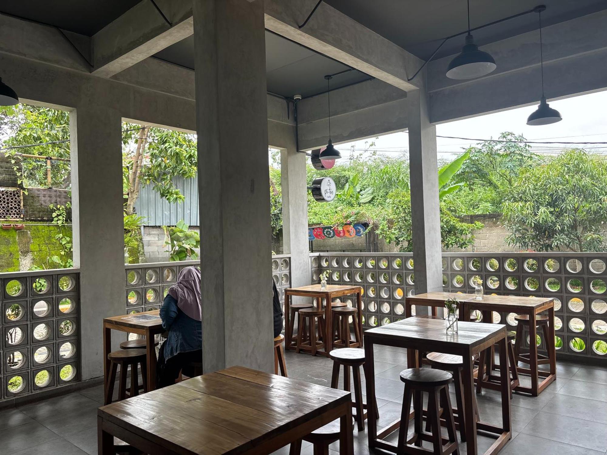 Bed and Breakfast The Cluster Harris Cimahi Экстерьер фото