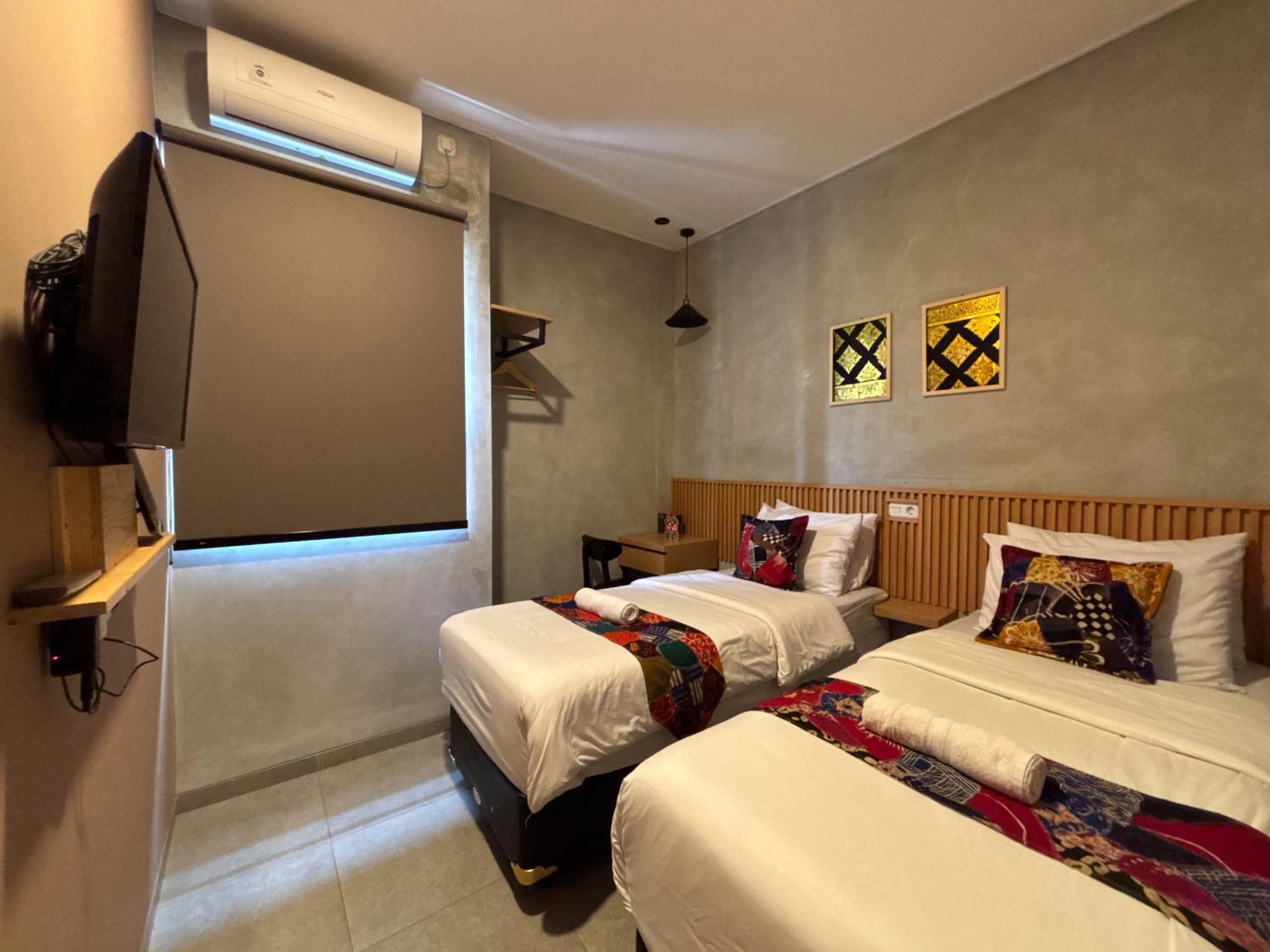 Bed and Breakfast The Cluster Harris Cimahi Экстерьер фото
