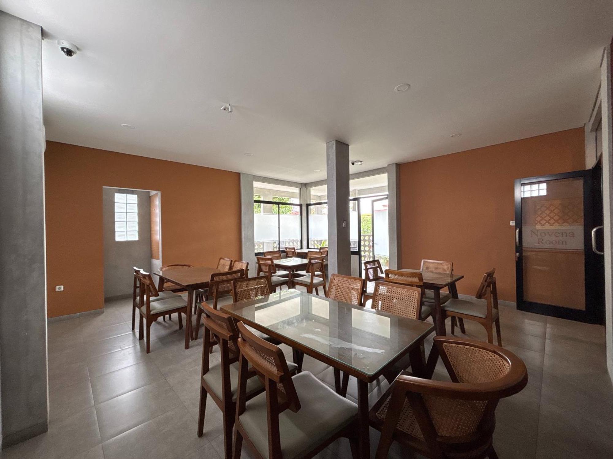 Bed and Breakfast The Cluster Harris Cimahi Экстерьер фото